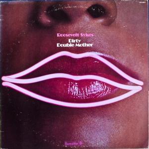 荡女妇边被C边呻吟视频
